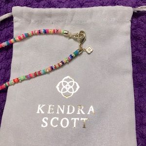 Kendra Scott necklace